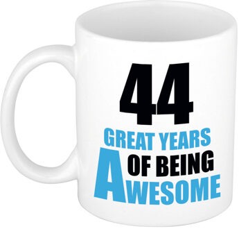 Bellatio Decorations 44 great years of being awesome cadeau mok / beker wit en blauw - verjaardagscadeau 44 jaar - feest mokken