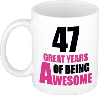 Bellatio Decorations 47 great years of being awesome cadeau mok / beker wit en roze - verjaardagscadeau 47 jaar - feest mokken