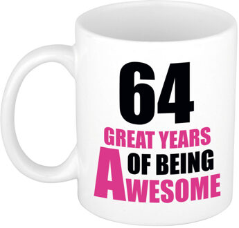 Bellatio Decorations 64 great years of being awesome cadeau mok / beker wit en roze - verjaardagscadeau 64 jaar - feest mokken