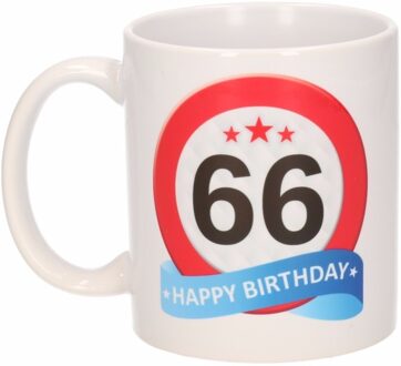 Bellatio Decorations 66 jaar Verjaardag koffiemok - cadeau beker - stopbord print - 300 ml - keramiek - wit