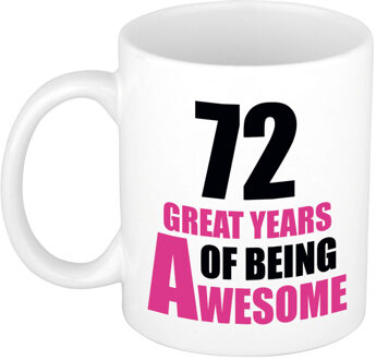 Bellatio Decorations 72 great years of being awesome cadeau mok / beker wit en roze - verjaardagscadeau 72 jaar - feest mokken