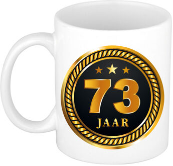 Bellatio Decorations 73 jaar cadeau mok / beker medaille goud zwart voor verjaardag/ jubileum
