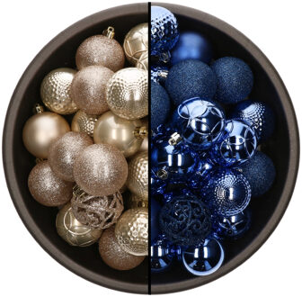 Bellatio Decorations 74x stuks kunststof kerstballen mix van champagne en kobalt blauw 6 cm - Kerstbal Champagnekleurig