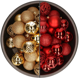 Bellatio Decorations 74x stuks kunststof kerstballen mix van goud en rood 6 cm - Kerstbal