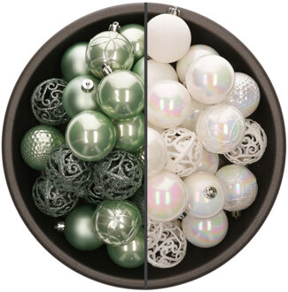 Bellatio Decorations 74x stuks kunststof kerstballen mix van mintgroen en parelmoer wit 6 cm