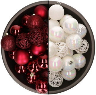 Bellatio Decorations 74x stuks kunststof kerstballen mix van parelmoer wit en donkerrood 6 cm