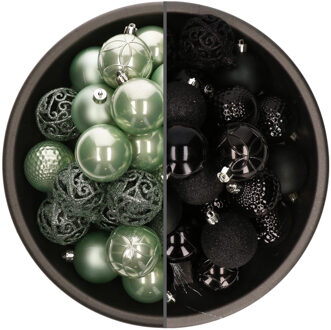 Bellatio Decorations 74x stuks kunststof kerstballen mix van zwart en mintgroen 6 cm - Kerstbal