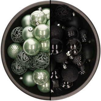 Bellatio Decorations 74x stuks kunststof kerstballen mix zwart en mintgroen 6 cm - Kerstbal