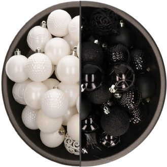 Bellatio Decorations 74x stuks kunststof kerstballen mix zwart en wit 6 cm