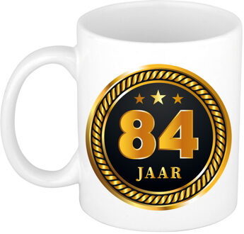 Bellatio Decorations 84 jaar cadeau mok / beker medaille goud zwart voor verjaardag/ jubileum