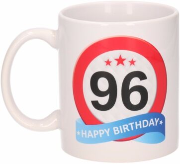 Bellatio Decorations 96 jaar Verjaardag koffiemok - cadeau beker - stopbord print - 300 ml - keramiek - wit