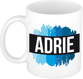 Bellatio Decorations Adrie naam cadeau koffie mok - beker - met blauw verfstrepen - Cadeau collega - vaderdag