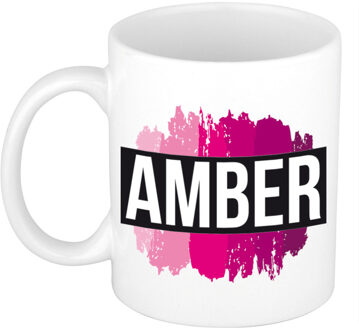 Bellatio Decorations Amber naam cadeau koffie mok - beker - met roze verfstrepen - Cadeau collega - moederdag