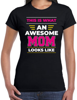 Bellatio Decorations An awesome mom / een geweldige mama cadeau t-shirt zwart voor dames L