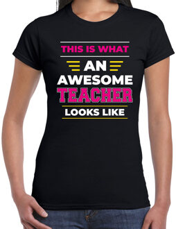 Bellatio Decorations An awesome teacher / een geweldige lerares cadeau t-shirt zwart voor dames XS