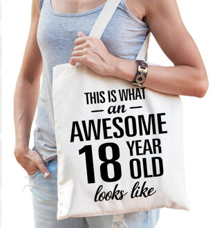 Bellatio Decorations Awesome 18 year / geweldig 18 jaar cadeau tas wit voor dames en heren Creme