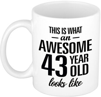 Bellatio Decorations Awesome 43 year cadeau mok / beker 300 ml