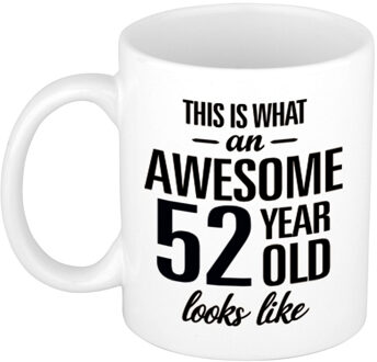 Bellatio Decorations Awesome 52 year cadeau mok / beker 300 ml