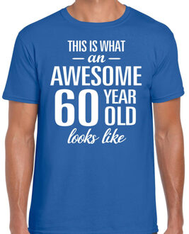 Bellatio Decorations Awesome 60 year - geweldige 60 jaar cadeau t-shirt - blauw - voor heren - Verjaardag cadeau