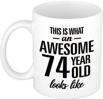 Bellatio Decorations Awesome 74 year cadeau mok / beker 300 ml