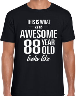 Bellatio Decorations Awesome 88 year / 88 jaar cadeau t-shirt zwart heren