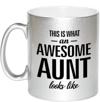Bellatio Decorations Awesome aunt /tante zilveren cadeau mok / beker 330 ml