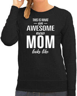 Bellatio Decorations Awesome new mom - sweater zwart voor dames - Cadeau aanstaande moeder/ zwanger/ mama to be cadeau trui 2XL