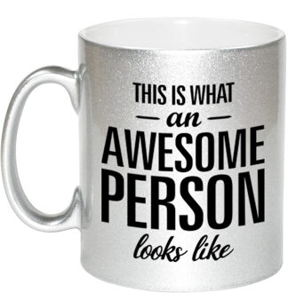 Bellatio Decorations Awesome person / persoon zilveren cadeau mok / beker 330 ml