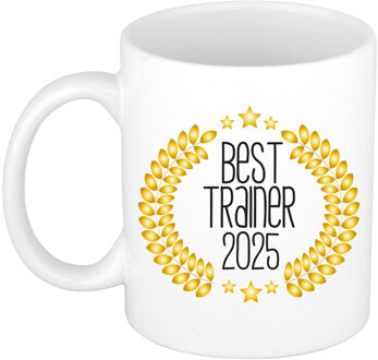 Bellatio Decorations BD Cadeau koffie/thee mok - de beste trainer van 2025 - wit - 300 ml