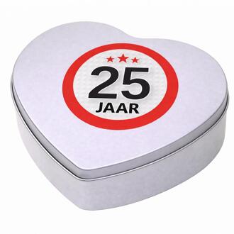 Bellatio Decorations Cadeau 25 jaar - hartjes snoep blik met leeftijd etiket - 18x17 cm - verpakking - verjaardag