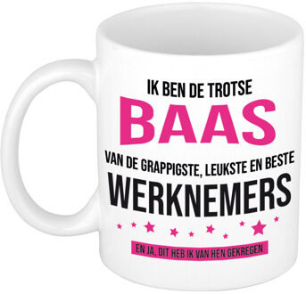 Bellatio Decorations Cadeau koffie/thee mok voor baas - roze - trotse baas- keramiek - 300 ml