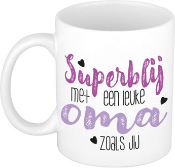 Bellatio Decorations Cadeau koffie/thee mok voor oma - paars - super blij - keramiek - 300 ml