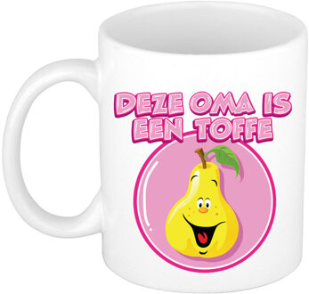 Bellatio Decorations Cadeau koffie/thee mok voor Oma - wit - toffe Oma - keramiek - 300 ml