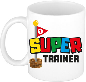 Bellatio Decorations Cadeau koffie/thee mok voor trainer/coach - wit - super trainer - 300 ml