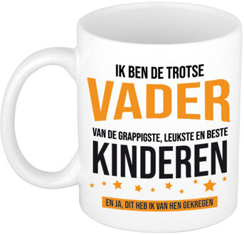 Bellatio Decorations Cadeau koffie/thee mok voor vader - oranje - trotse vader - keramiek - 300 ml - Vaderdag