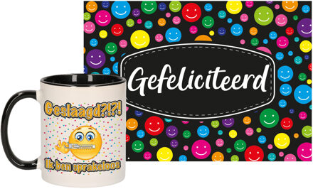 Bellatio Decorations Cadeau koffiemok geslaagd thema - 300 ml - met A5 wenskaart Gefeliciteerd - Sprakeloos