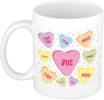 Bellatio Decorations Cadeau koffiemok voor zus/zusje - hartjes snoepjes - wit - verjaardag - feest mokken