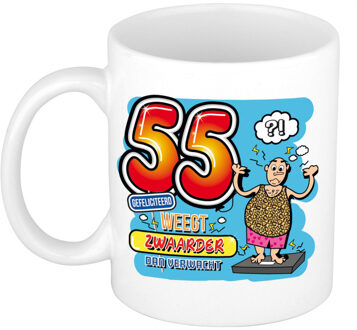 Bellatio Decorations cadeau mok - 55 weegt zwaarder dan verwacht - keramiek - 300 ml - feest mokken Wit