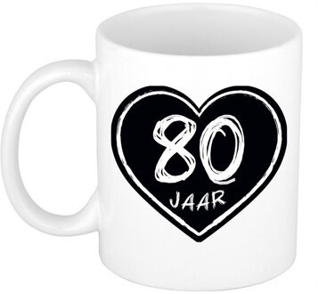 Bellatio Decorations cadeau mok/beker - 80 jaar - verjaardag - keramiek - 300 ml - feest mokken Wit