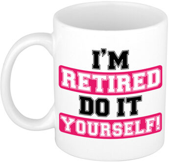 Bellatio Decorations Cadeau mok voor collega - afscheid/pensioen - roze - keramiek - 300 ml