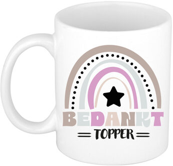 Bellatio Decorations Cadeau mok voor collega - wit - bedankt topper - afscheid/pensioen - keramiek - 300 ml