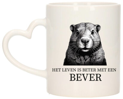 Bellatio Decorations Cadeau mok voor de familie Bever - het leven is beter met - hart oor - keramiek - 300 ml