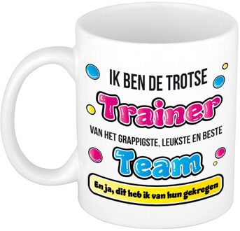 Bellatio Decorations cadeau mok voor trainer - grappig - keramiek - 300 ml - feest mokken Roze