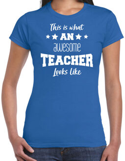 Bellatio Decorations cadeau t-shirt voor dames - awesome teacher - docent/lerares bedankje - blauw XS