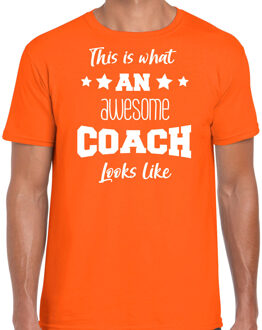 Bellatio Decorations cadeau t-shirt voor heren - awesome coach - coaches bedankje - oranje 2XL