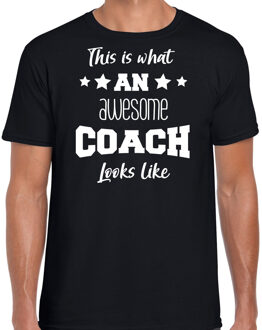 Bellatio Decorations cadeau t-shirt voor heren - awesome coach - coaches bedankje - zwart 2XL