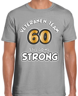 Bellatio Decorations Cadeau T-shirt voor heren - veteranen team - grijs - verjaardag - 60 jaar