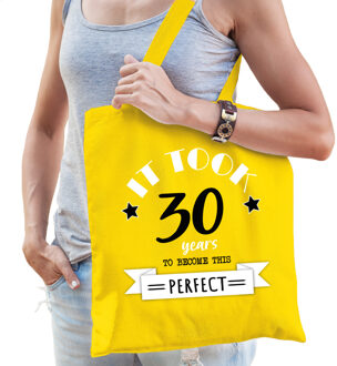 Bellatio Decorations Cadeau tas voor dames - 30 en perfect - geel - katoen - 42 x 38 cm - dertig - shopper