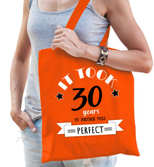 Bellatio Decorations Cadeau tas voor dames - 30 en perfect - oranje - katoen - 42 x 38 cm - dertig - shopper