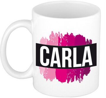 Bellatio Decorations Carla naam / voornaam kado beker / mok roze verfstrepen - Gepersonaliseerde mok met naam - Naam mokken